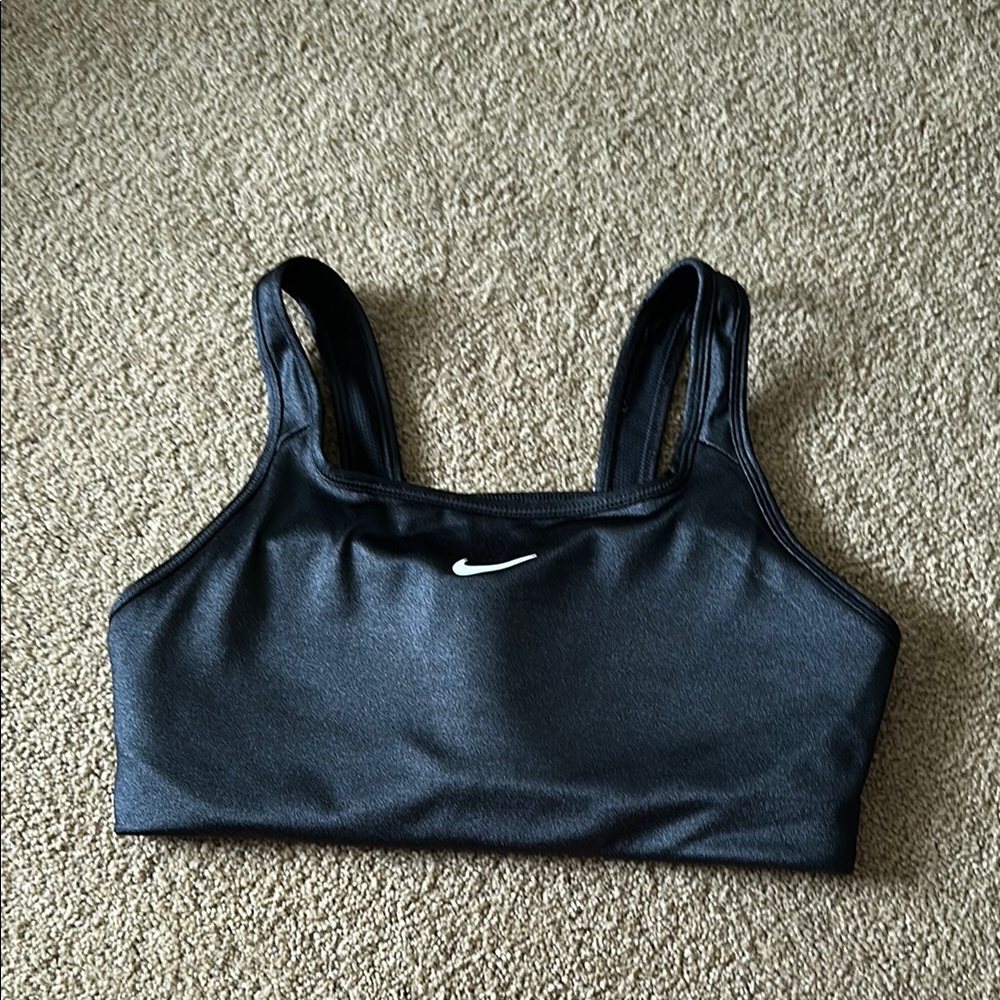 Nike Black Medium-Support Sports Bra